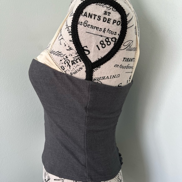 Melanie gray corset top - Picture 8 of 10